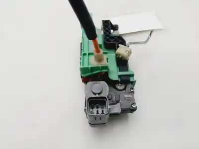 Pezzo di ricambio per auto di seconda mano serratura porta posteriore sinistra per fiat linea (110) emotion riferimenti oem iam 51968081  