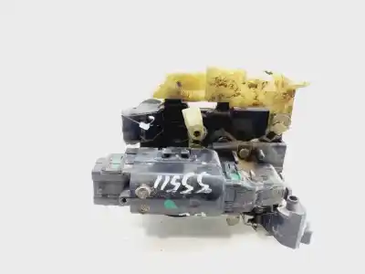 Автозапчастина б/у замок передній праві двері для dacia duster laureate 4x2 посилання на oem iam 805025682r  