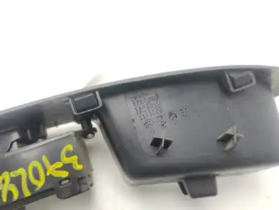 Second-hand car spare part rear right power window switch for citroen c-crosser vtr oem iam references 8608a183  