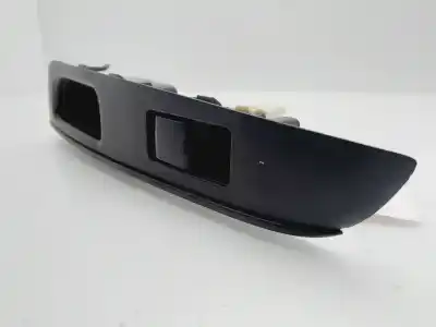 Peça sobressalente para automóvel em segunda mão botão / interruptor elevador vidro traseiro esquerdo por nissan note acenta referências oem iam 829613vw0a  