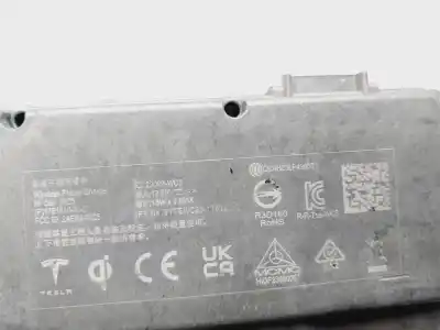 Автозапчастина б/у електронний модуль для tesla model 3 basis rwd 325 cv / 239 kw посилання на oem iam 176181000c  