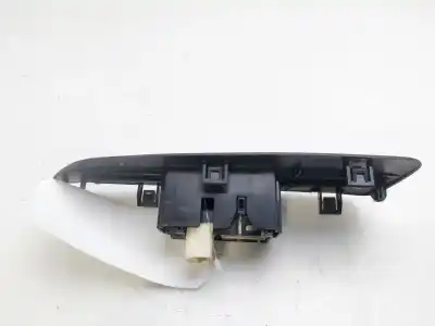 Second-hand car spare part right front power window switch for toyota auris active oem iam references 7423102530