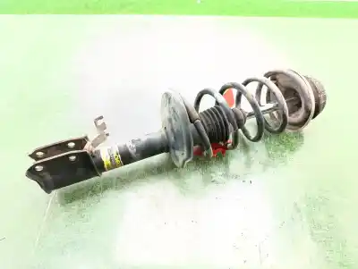 Автозапчастина б/у передній правий амортизатор для dacia sandero stepway посилання на oem iam 8200807029  