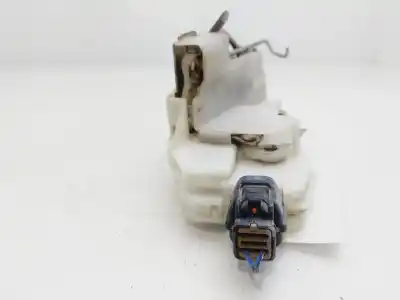 Pezzo di ricambio per auto di seconda mano serratura porta anteriore destra per mitsubishi colt (cj0) 1600 glx riferimenti oem iam mr264567  