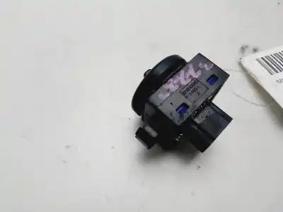 Pezzo di ricambio per auto di seconda mano controllo specchio per kia rio (bc) 1.5 ls berlina riferimenti oem iam 621w10090  