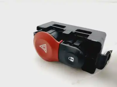 Second-hand car spare part hazard warning lights for renault kangoo furgón confort oem iam references 8200214896  