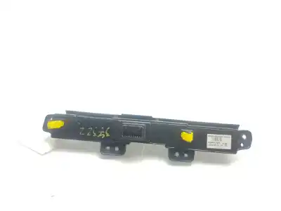 Second-hand car spare part hazard warning lights for kia stonic (ybcuv) drive oem iam references 93790h8011wk