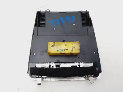 Second-hand car spare part interior light for bmw x1 (e84) sdrive 20 d oem iam references 9218143  