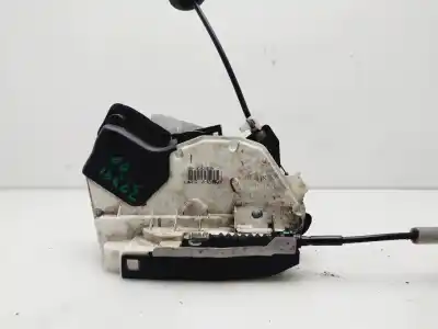 Pezzo di ricambio per auto di seconda mano Serratura Porta Anteriore Destra per VOLKSWAGEN POLO V (6R1, 6C1) 1.2 Riferimenti OEM IAM 5K1837016B  