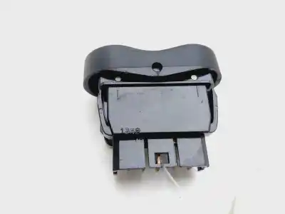 Second-hand car spare part right front power window switch for dacia duster laureate 4x2 oem iam references 602227  