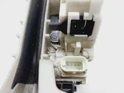 Автозапчасти б/у замок левой передней двери за jeep renegade longitude fwd ссылки oem iam 40116025  