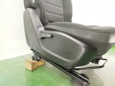 Автозапчастина б/у передне праве сиділо для jeep renegade longitude 4x2 посилання на oem iam 68249691aa  