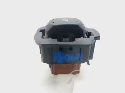 Second-hand car spare part Right Front Power Window Switch for RENAULT LAGUNA II (BG0/1_) 1.9 DCI (BG08, BG0G) OEM IAM references 8200167232  
