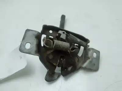 Recambio de automóvil de segunda mano de CERRADURA CAPO para SUZUKI JIMNY SN (FJ)  referencias OEM IAM 8211081A10  