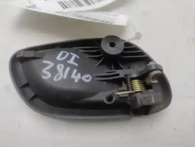 Recambio de automóvil de segunda mano de Maneta Interior Delantera Izquierda para SUZUKI JIMNY SN (FJ) Techo metálico referencias OEM IAM 8310281A01T01  