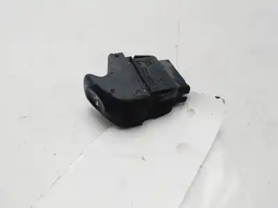 Автозапчасти б/у выключатель переднего правого окна за renault clio ii fase i (b/cbo) 1.9 d alize ссылки oem iam 729998k  