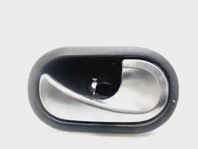 Pezzo di ricambio per auto di seconda mano maniglia interna anteriore destra per smart forfour basis (66kw) (453.044) 90 cv / 66 kw riferimenti oem iam 8200310580  