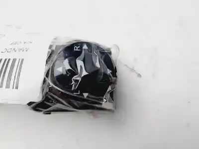 Second-hand car spare part rearview side mirror switch for kia ceed emotion 116 cv / 85 kw oem iam references 457480  