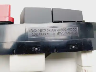 Second-hand car spare part hazard warning lights for kia ceed emotion 116 cv / 85 kw oem iam references 937001h000  