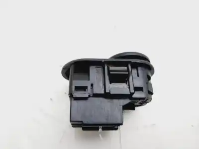 Second-hand car spare part Rearview Side Mirror Switch for OPEL ZAFIRA A Elegance OEM IAM references 09226861  