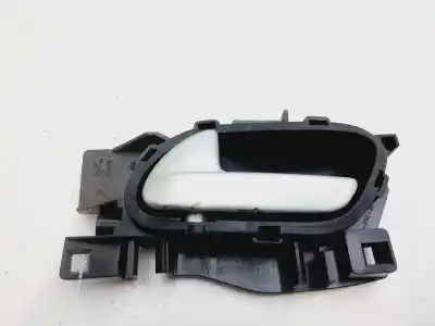 Second-hand car spare part interior left front handle for peugeot 207 confort oem iam references 96802456vv  