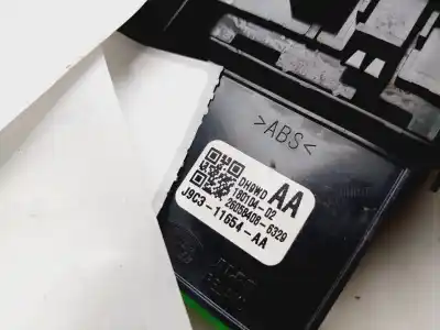 Tweedehands auto-onderdeel multifunctionele bediening voor jaguar e-pace se awd 150 cv / 110 kw oem iam-referenties j9c311654aa  