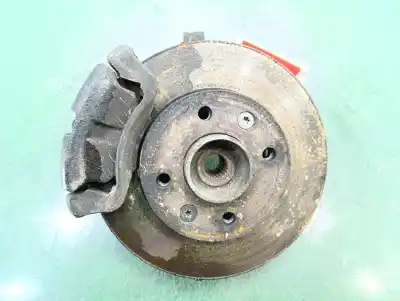 Second-hand car spare part front left knuckle for renault clio ii fase i (b/cbo) 1.9 d alize oem iam references 8200207303  