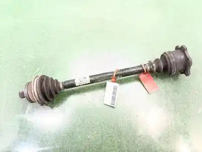 Pezzo di ricambio per auto di seconda mano trasmissione anteriore destra per skoda superb (3u4) classic riferimenti oem iam 8d0407272bb  