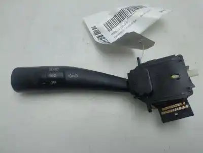 Recambio de automóvil de segunda mano de MANDO LUCES para SSANGYONG RODIUS Xdi referencias OEM IAM 4813AA  