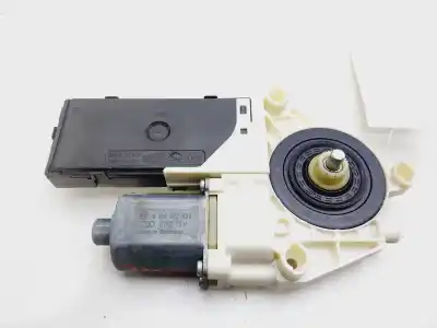 Peça sobressalente para automóvel em segunda mão motor elevador vidro dianteiro direito por renault laguna iii expression referências oem iam 807300001r  