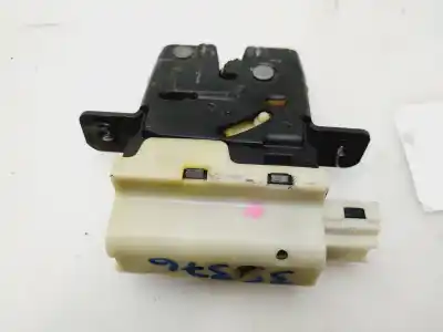 Pezzo di ricambio per auto di seconda mano Baule / Serratura Del Cancello per RENAULT LAGUNA II (BG0) Privilege Riferimenti OEM IAM 8200229957  