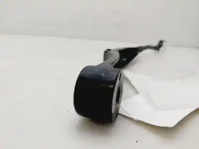 Peça sobressalente para automóvel em segunda mão haste de escova dianteiro esquerdo por kia ceed emotion 116 cv / 85 kw referências oem iam f00s51f046  