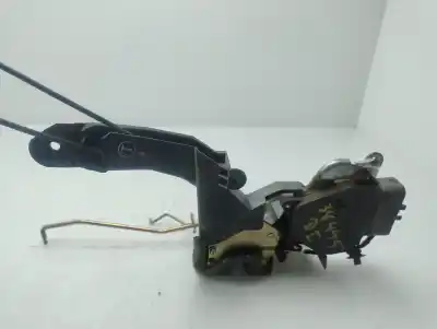 Second-hand car spare part Left Front Door Lock for TOYOTA RAV 4 (A2) 2.0 D-4D Luna 4X4 OEM IAM references 6930442100  