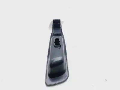 Second-hand car spare part Rear Right Power Window Switch for VOLVO V40 FAMILIAR 1.9 Diesel CAT OEM IAM references 30889759  