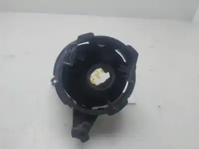 Second-hand car spare part right fog light for ssangyong rodius xdi oem iam references 8320221001