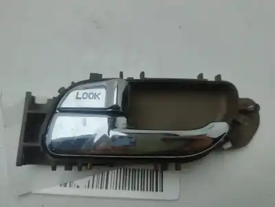 Second-hand car spare part interior left front handle for ssangyong rodius xdi oem iam references 7241021000  