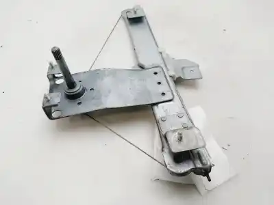 Second-hand car spare part rear right window regulator for dacia duster laureate 4x2 oem iam references 8200733830e  