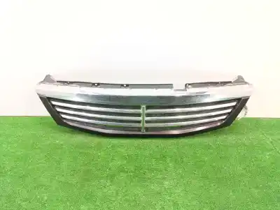 Автозапчастина б/у передня решіта для ssangyong rexton rx 270 full посилання на oem iam 7946308000  