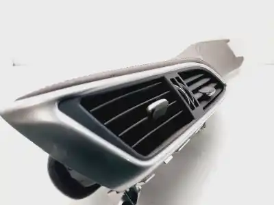 Автозапчасти б/у аэрационная решетка за INFINITI QX30 Premium ссылки OEM IAM 687505DF0A  