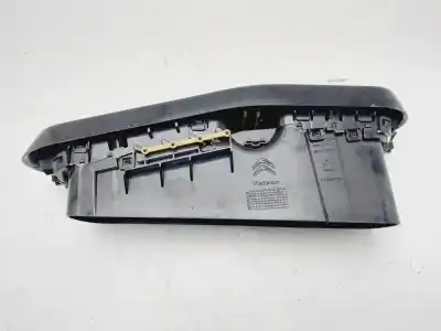 Second-hand car spare part air ventilation grille for citroen c4 cactus shine oem iam references 9800167777  