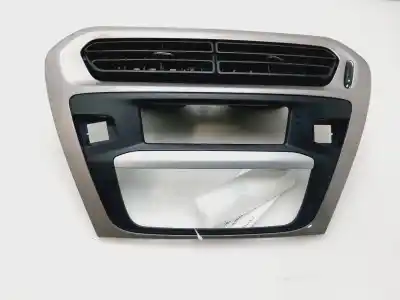 Автозапчасти б/у аэрационная решетка за citroen c-elysée seduction ссылки oem iam 9676344377  