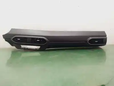 Автозапчастина б/у аераційна решіта для dacia sandero stepway essential посилання на oem iam 683102674r