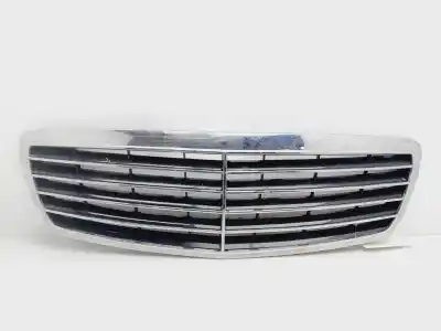 Second-hand car spare part FRONT GRILLE for MERCEDES-BENZ CLASE E (W211) BERLINA  OEM IAM references A2118800283  