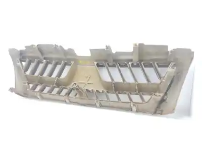 Second-hand car spare part front grille for mitsubishi montero (v60/v70) 3.2 di-d all-four oem iam references mn117713  