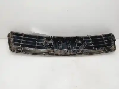 Peça sobressalente para automóvel em segunda mão grelha frontal por audi a6 berlina (4b2) 1.9 tdi referências oem iam 4b0853651a  