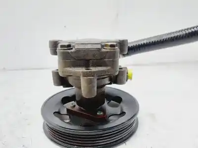 Pezzo di ricambio per auto di seconda mano pompa sterzo per volkswagen passat b5 (3b2) 1.6 riferimenti oem iam 8d0145156t  