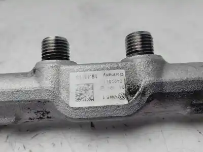 Автозапчастина б/у рампа инжектора для SEAT LEON ST (5F8) 1.6 TDI Посилання на OEM IAM 04L089B  