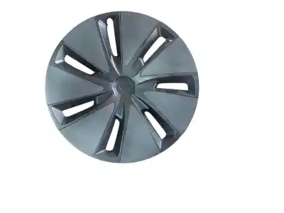Автозапчастина б/у капки ступиці для tesla model 3 basis rwd 325 cv / 239 kw посилання на oem iam 134423100b  