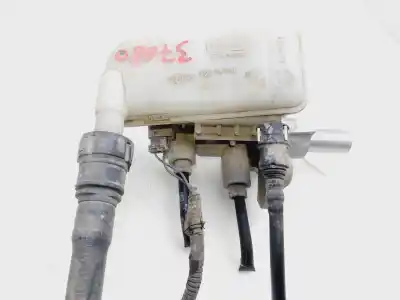 Pezzo di ricambio per auto di seconda mano pompa freni per ford fiesta (cb1) trend riferimenti oem iam 8v512140db  