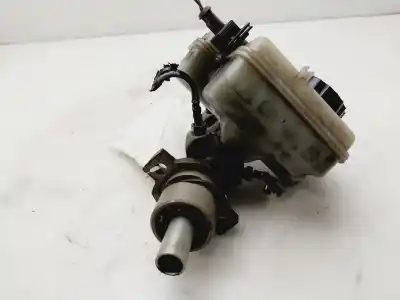 Pièce détachée automobile d'occasion Pompe De Frein pour PEUGEOT 106 (S2) Max D Références OEM IAM 9633025580  